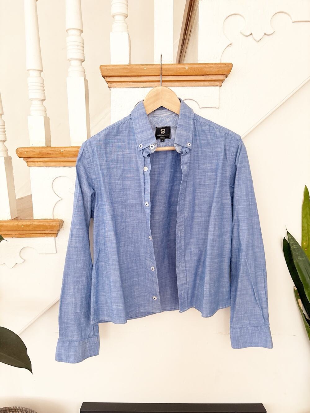 Steel & Jelly London Chambray Button Front Lightweight Woven Shirt Size S